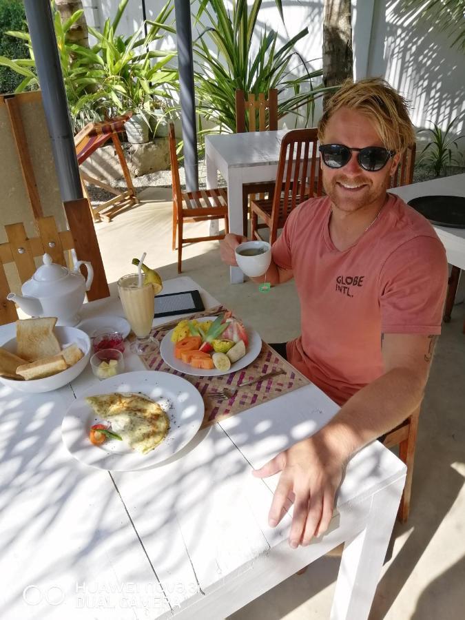 Sandil Surf House Ahangama Exterior foto